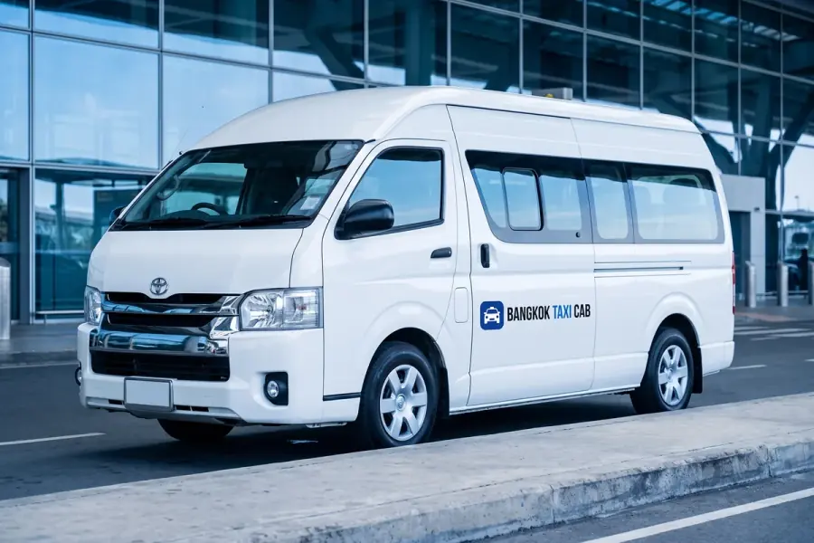 Minivan — Toyota Commuter
